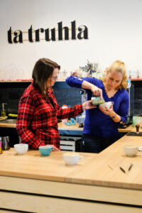 workshop latte art s normalni kafe