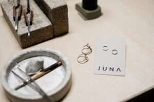 kurz vyroby sperku s Junou