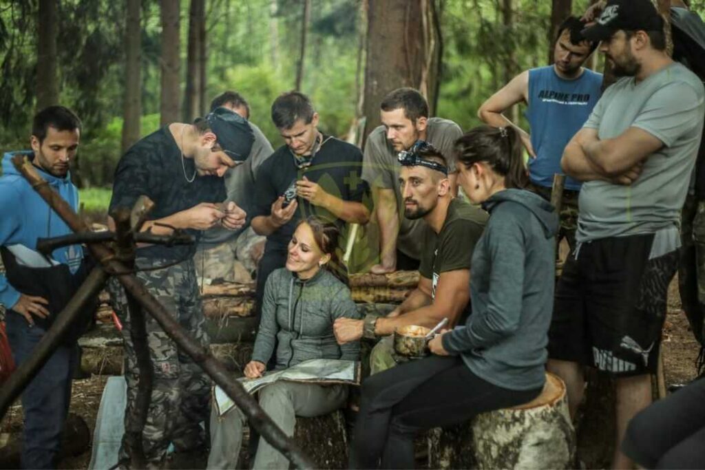 Víkendový kurz přežití v přírodě