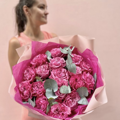 19 Pivoňkových růží Country Blues