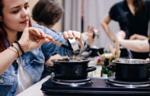 Výroba přírodní kosmetiky pro malé parádnice s Liškou Mazanou