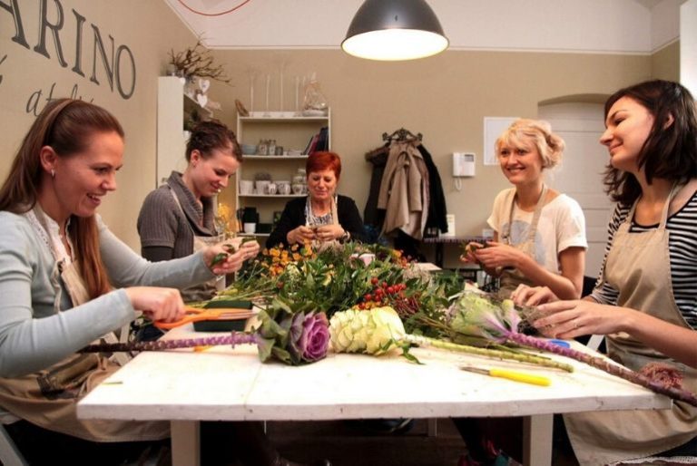 Kurz-vyroby-kytice-rosmarino