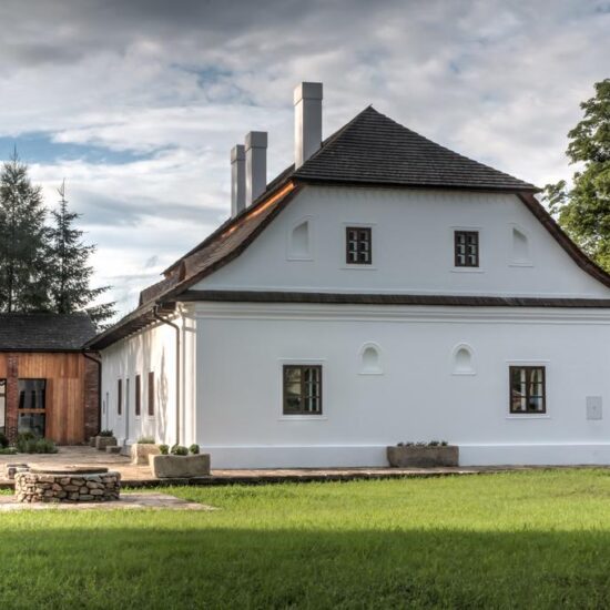 Mezi plutky v Beskydech - stylové ubytování-2