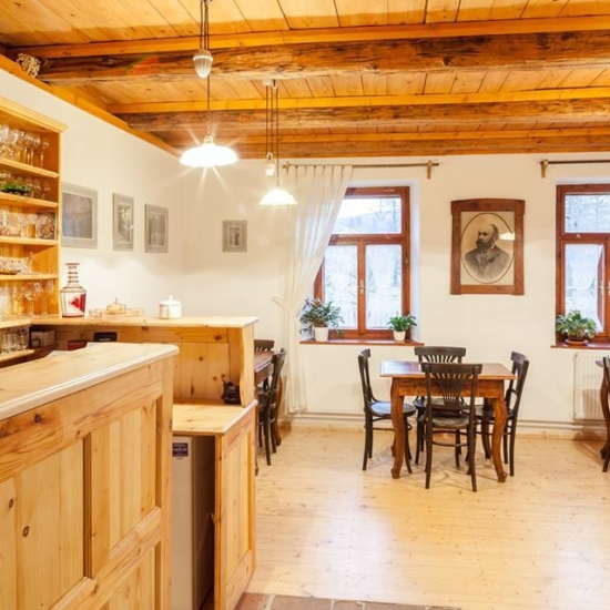 penzion-na-cechach-bar-a-jidelna