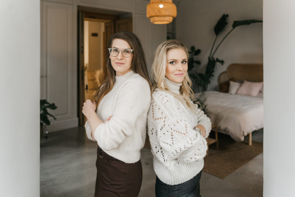 kouzelna-ela-founders-eliska-a-ivca-2